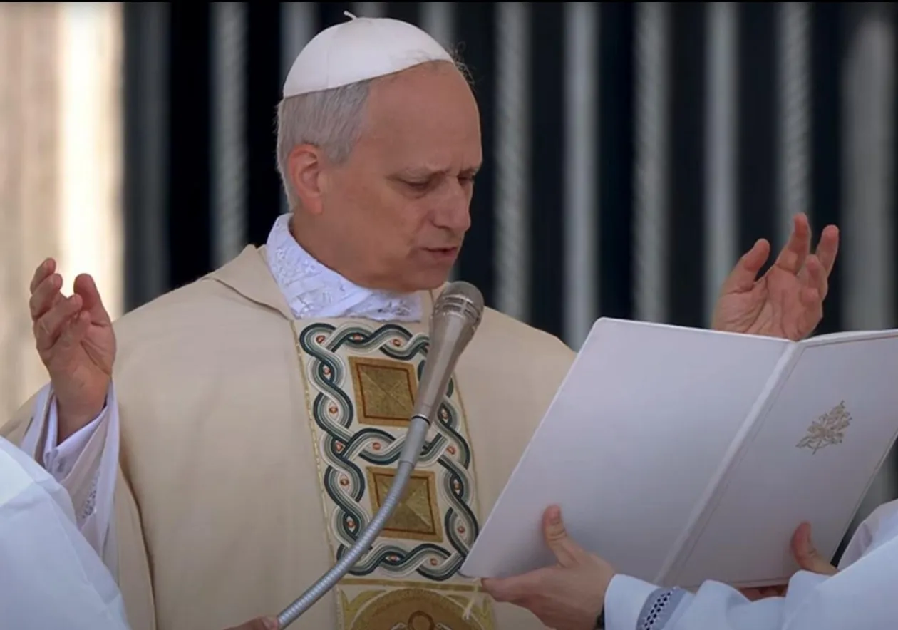 Papa afirma que a fé não deve ser usada como meio de obter vantagens, mas como expressão de compromisso espiritual