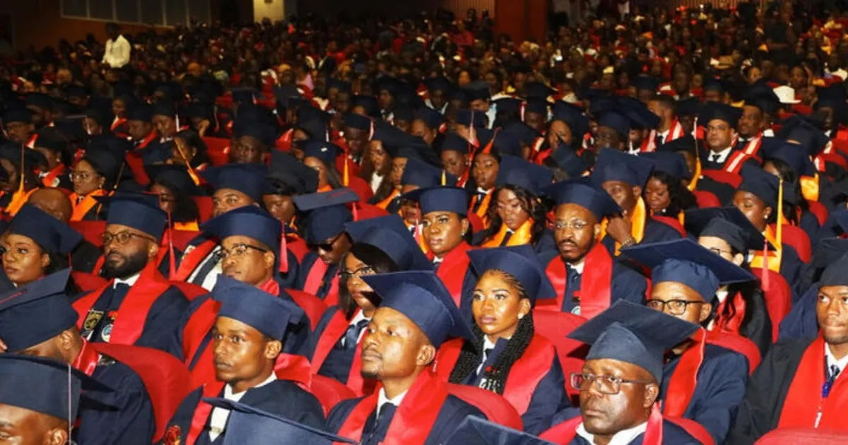 Ensino Superior em Angola deixa de exigir defesa pública para conclusão de licenciaturas e mestrados