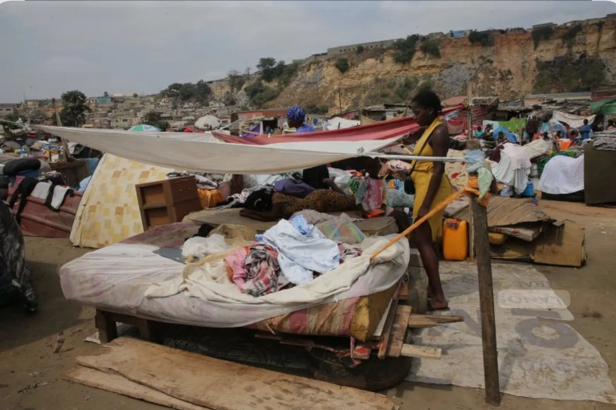 Benguela: Onze anos depois familias dos Cabrais continuam a dormir ao relento