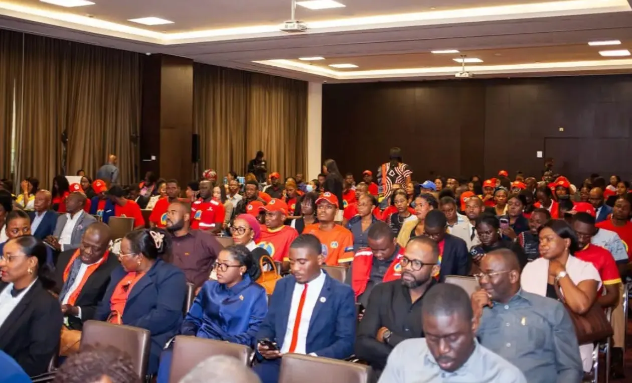 MPLA reúne dirigentes e académicos para reflectir sobre legado de Neto