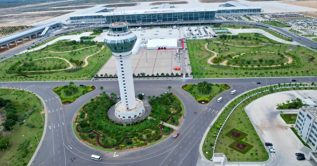 TAAG desmente transferências de voos de Portugal e Brasil para novo aeroporto este mês