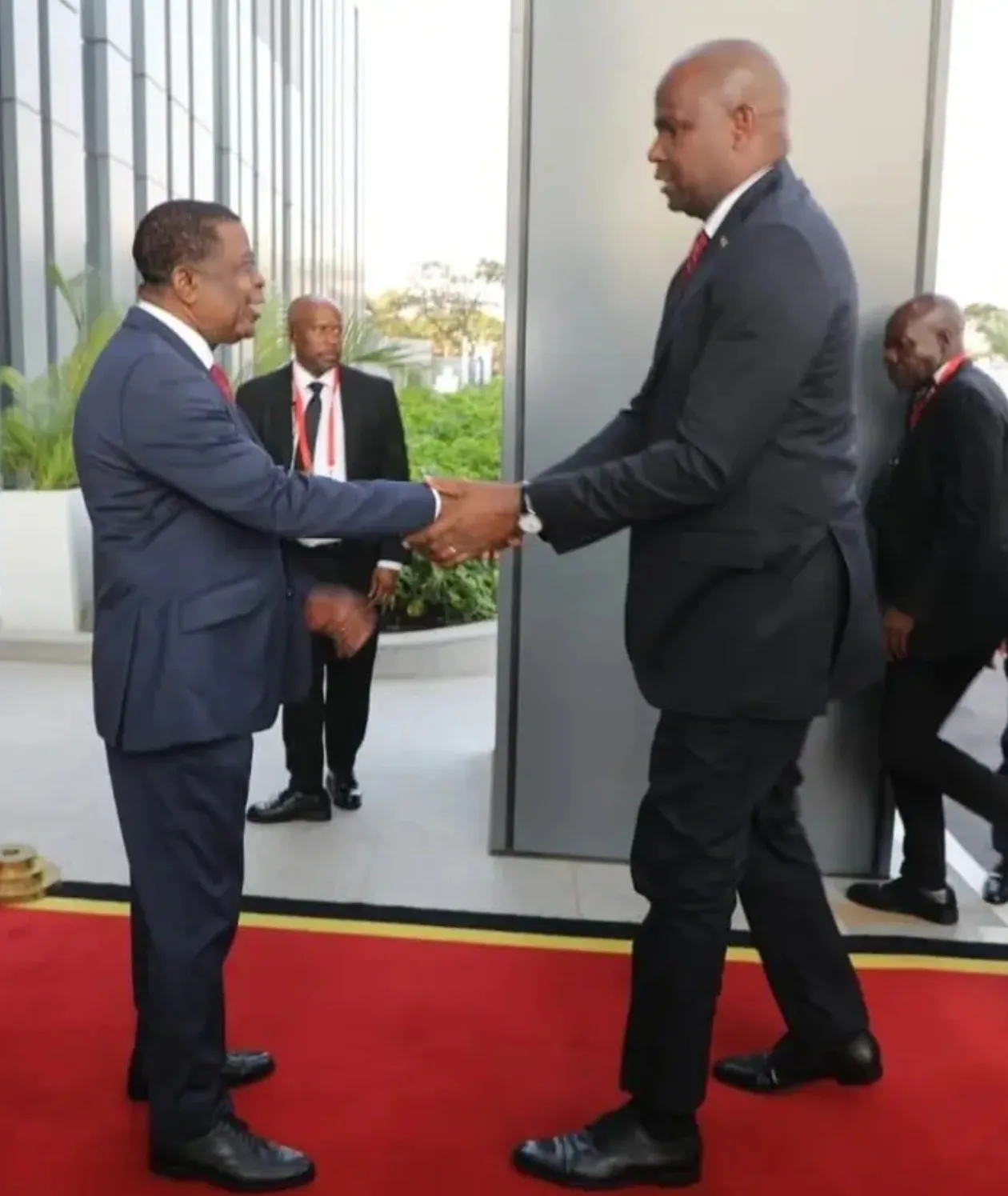 FRELIMO e MPLA sublinham cooperação em encontro de alto nível