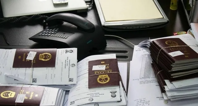 Falso funcionário de embaixadas detido por cobrar até dois milhões de kwanzas por vistos