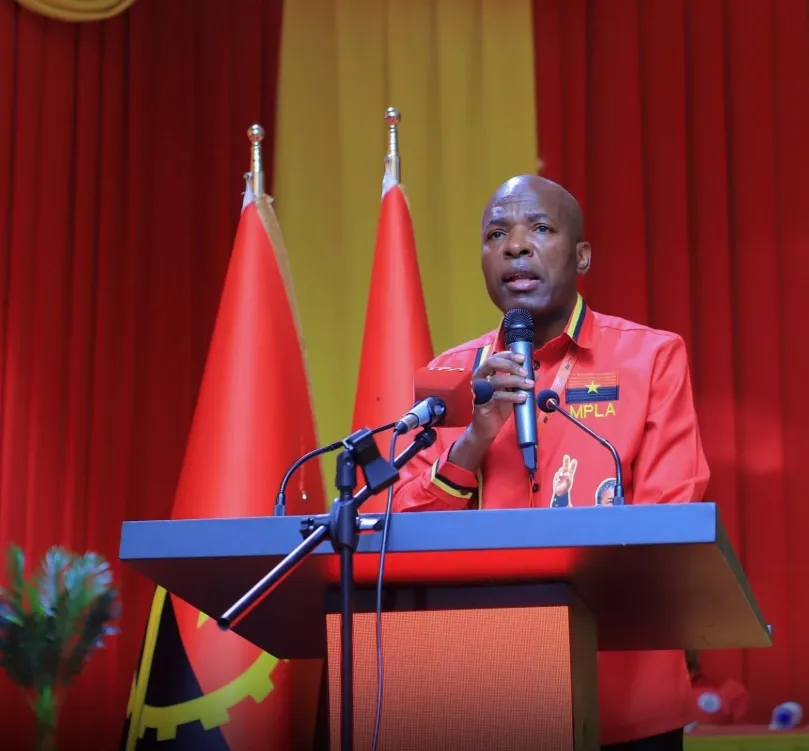 Ernesto Muangala Reeleito Primeiro-Secretário do MPLA no Moxico com 100% dos Votos