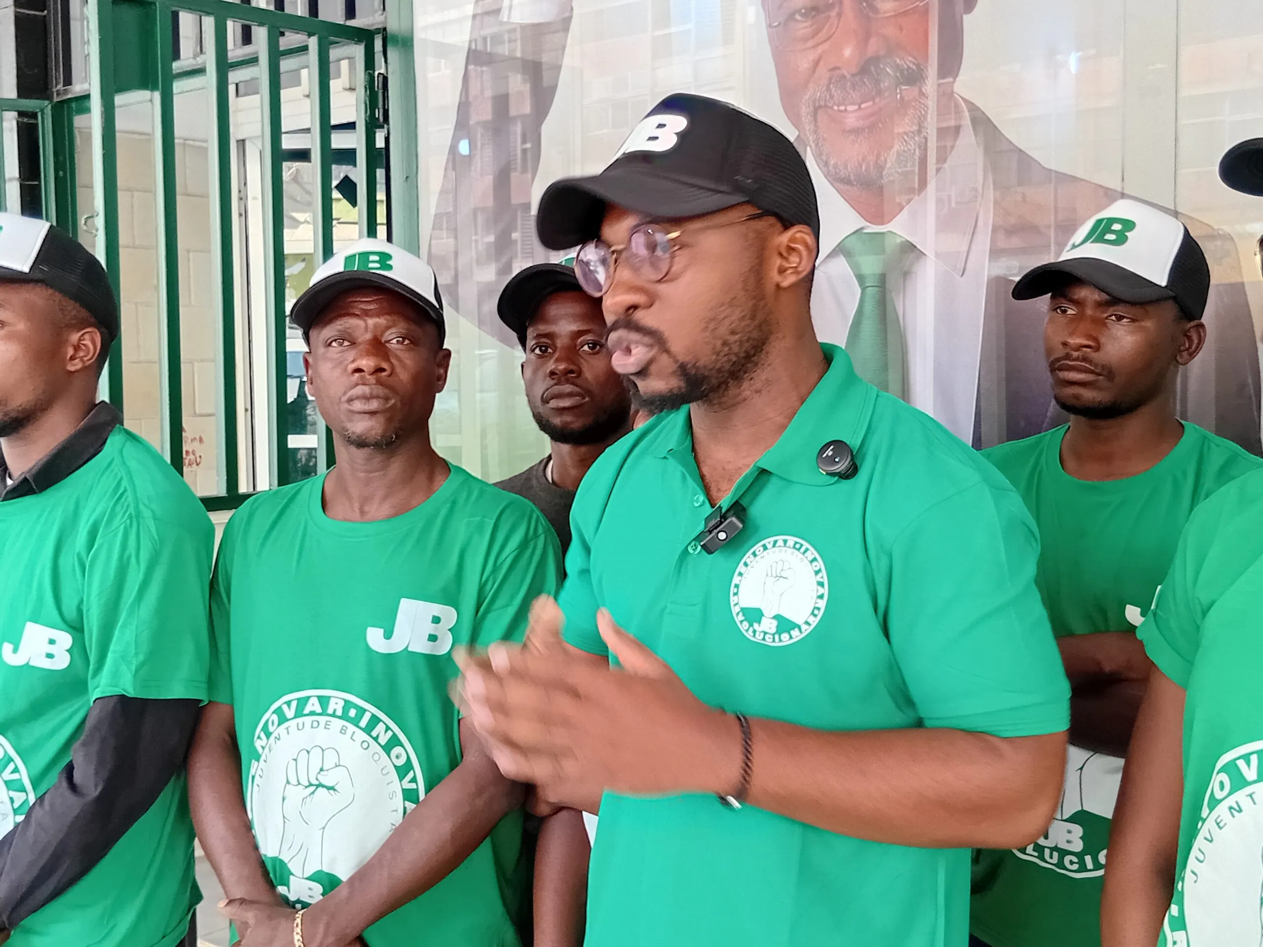 Juventude Bloquista “desvaloriza narrativas sobre alagada inactividade política”