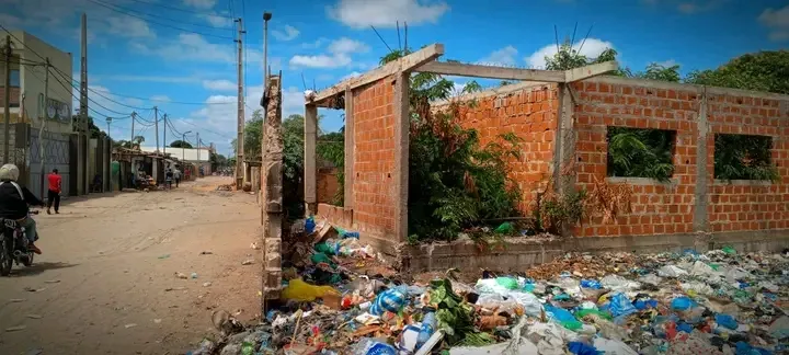 Obras do centro de saúde do bairro da Paz em Cacuaco paralisadas há mais de cinco anos