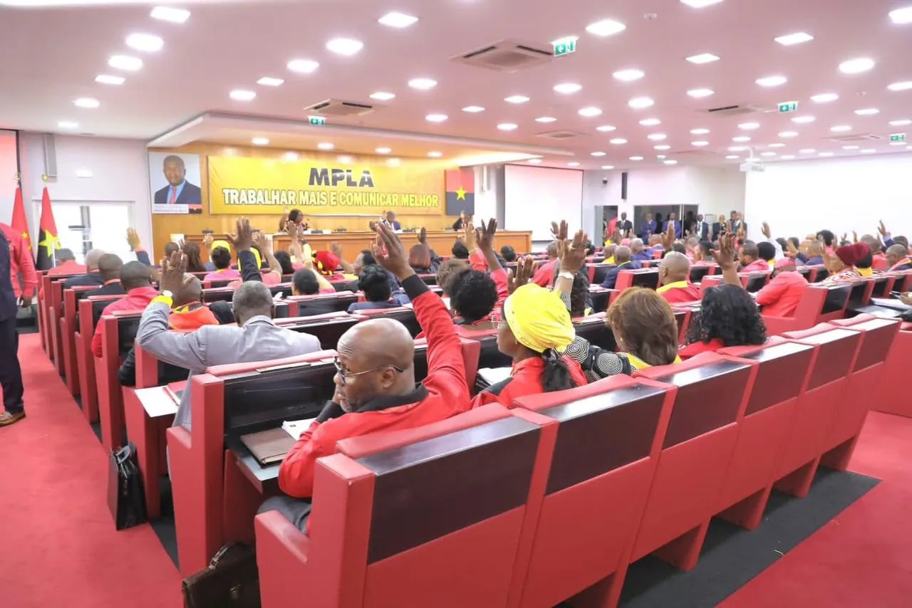 Agenda política do MPLA aposta no reforço da coesão interna e na projeção da imagem do partido