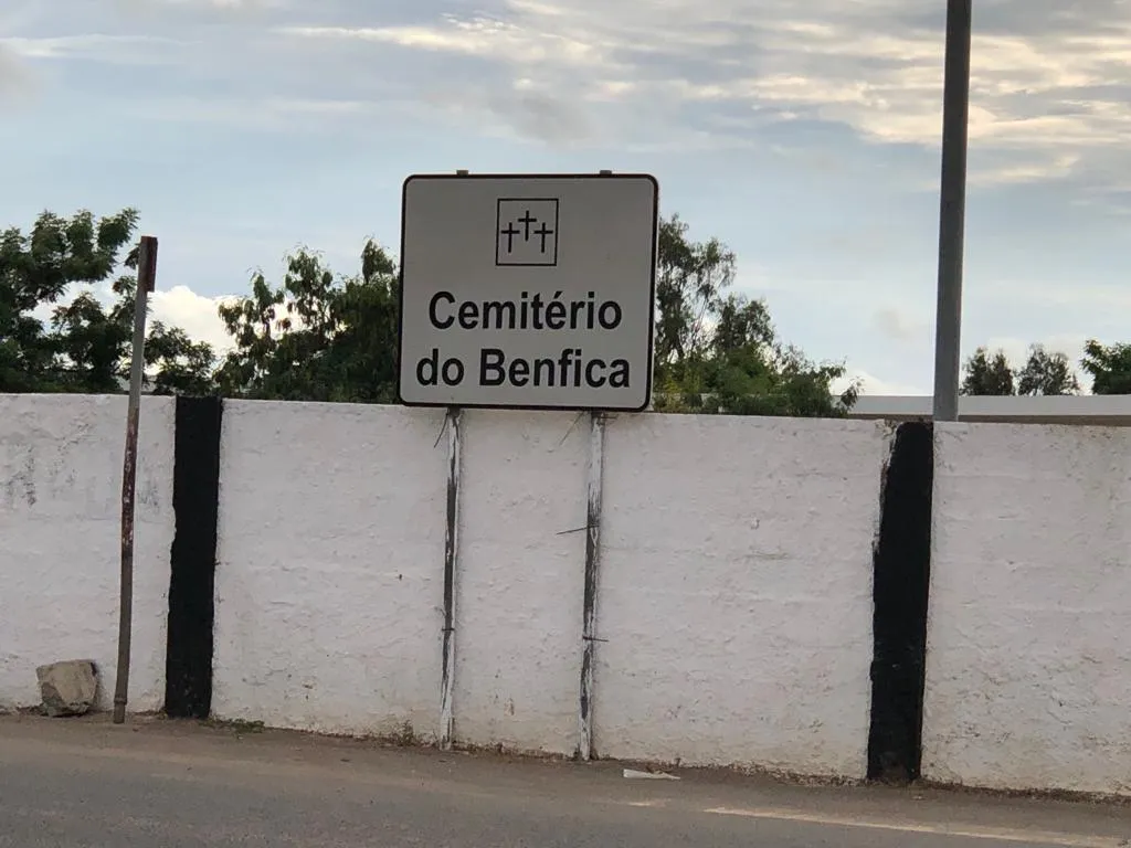 Restos mortais do segurança assassinado na agência do BAI já repousam no “Campo Santo”
