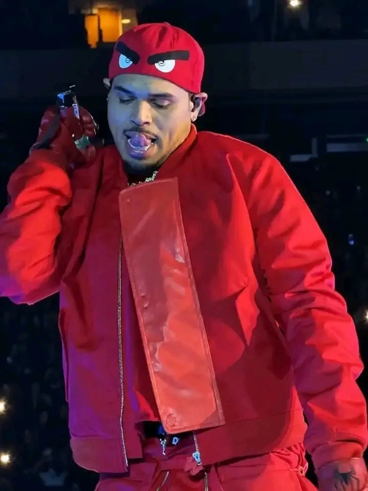 Tribunal britânico condena Chris Brown por agressão numa discoteca
