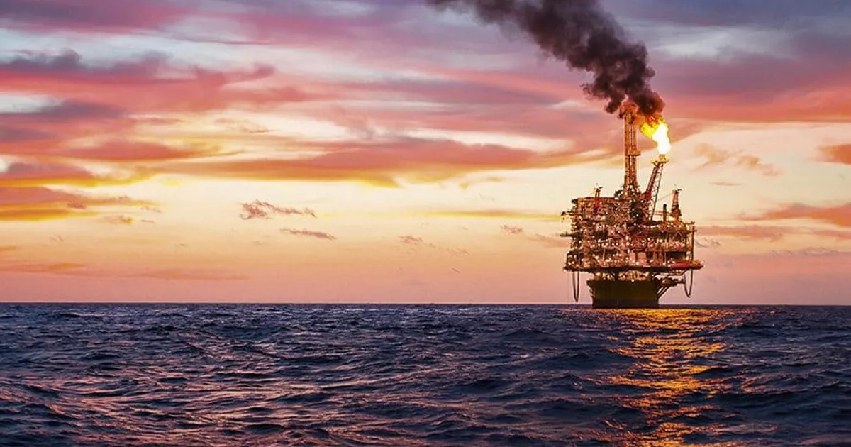 Continuam buscas para localizar funcionário desaparecido após explosão numa plataforma petrolífera em Cabinda