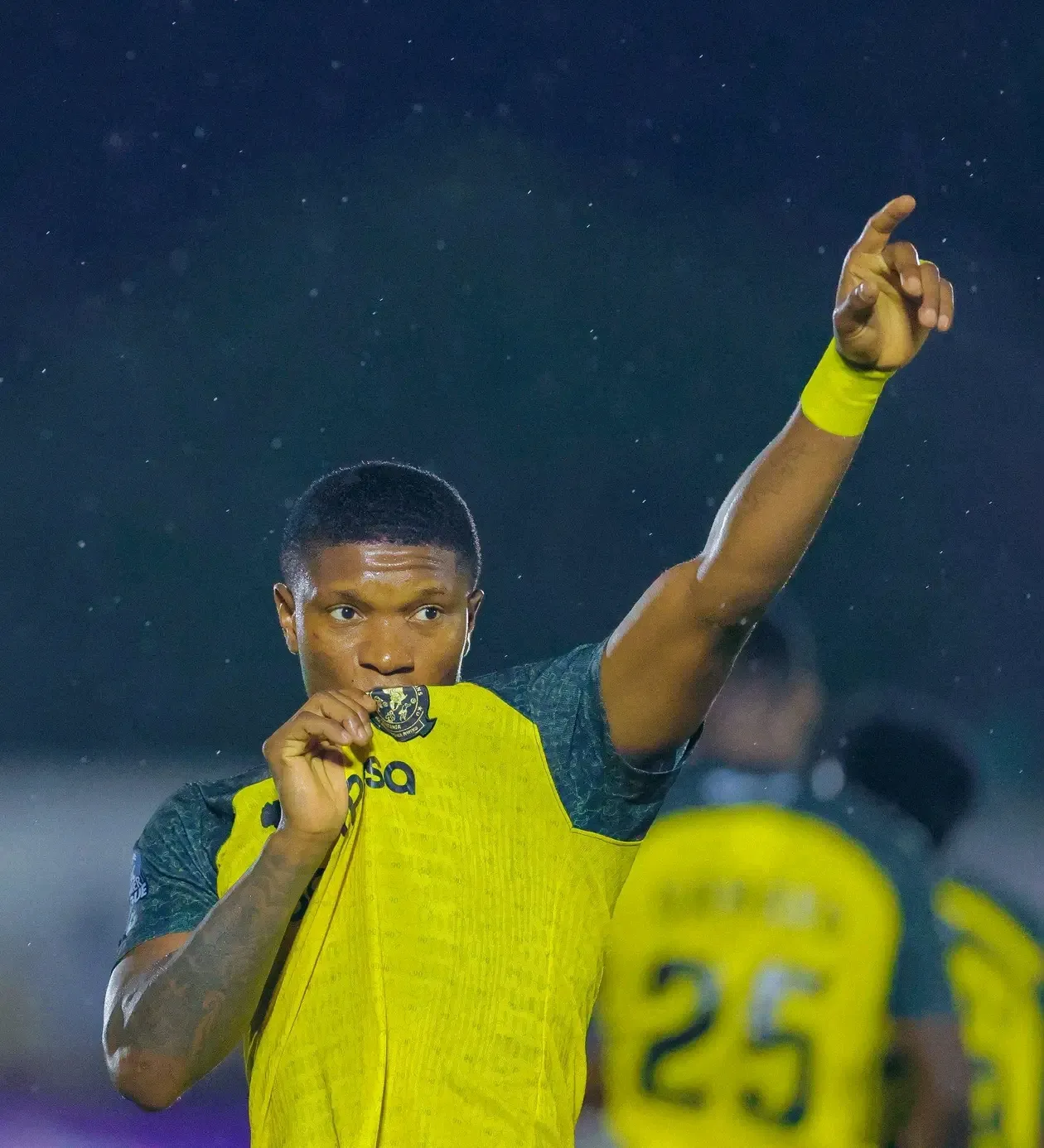 Depú dispara na Liga tanzaniana com seis golos em quatro jogos