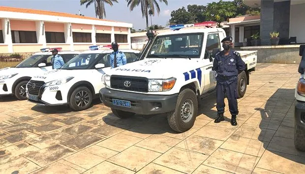 Polícia Nacional desactiva centro ilegal de mineração de criptomoedas numa fazenda no Zango 3