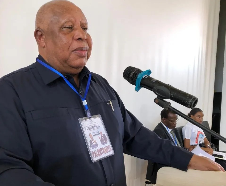 Higino Carneiro promete continuar a defender democracia interna no MPLA