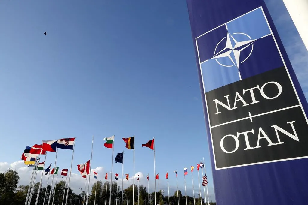 OTAN aprova maior plano de modernização de oleodutos militares e leva infra-estrutura perto da Rússia