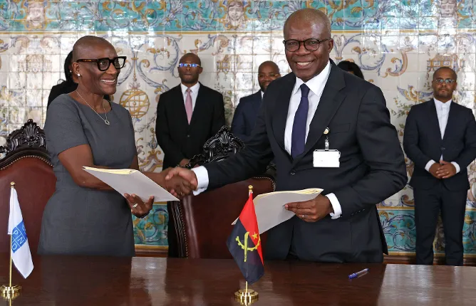 BNA e PNUD assinam acordo para reforçar inclusão e educação financeira em Angola