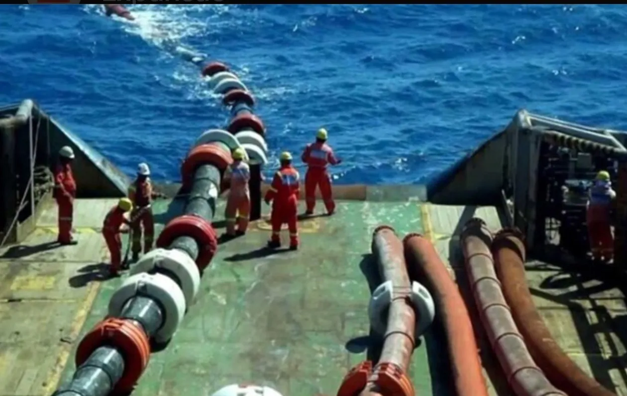 Angola prepara cabo submarino doméstico para ligar cidades costeiras