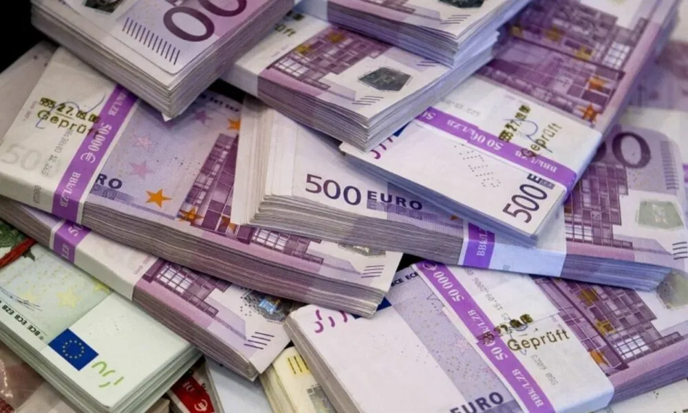 Executivo mobiliza financiamento de mil milhões de euros para concretizar projectos públicos