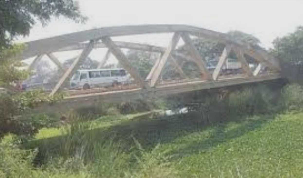 Governo anuncia construção de nova ponte entre Luanda e Icolo e Bengo