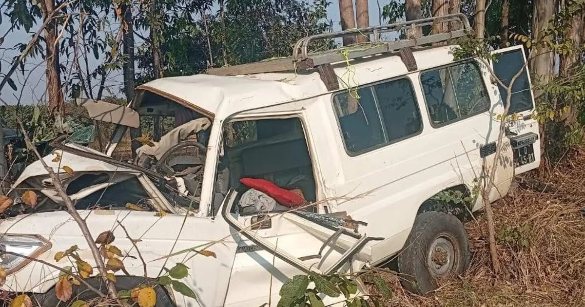 Carro embate contra árvore e faz 10 mortos no Huambo