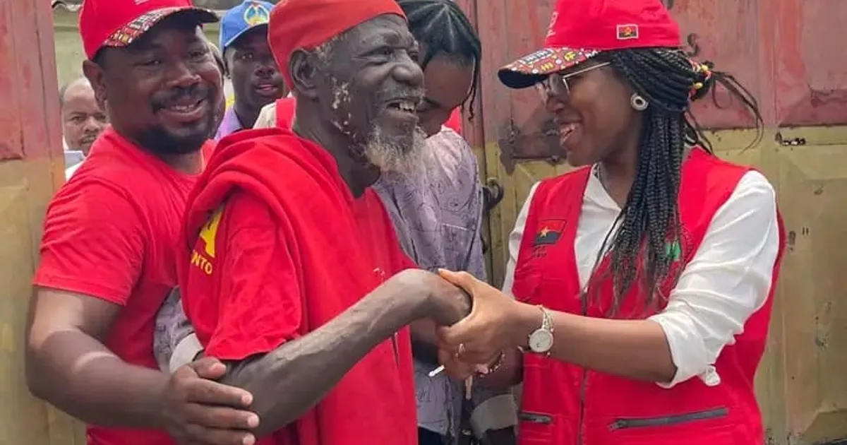 MPLA no Cazenga reforça aproximação com as bases com acções de solidariedade aos militantes