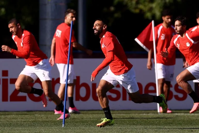 Treinador do Egipto afasta rumores de desentendimento com Mohamed Salah no Mundial