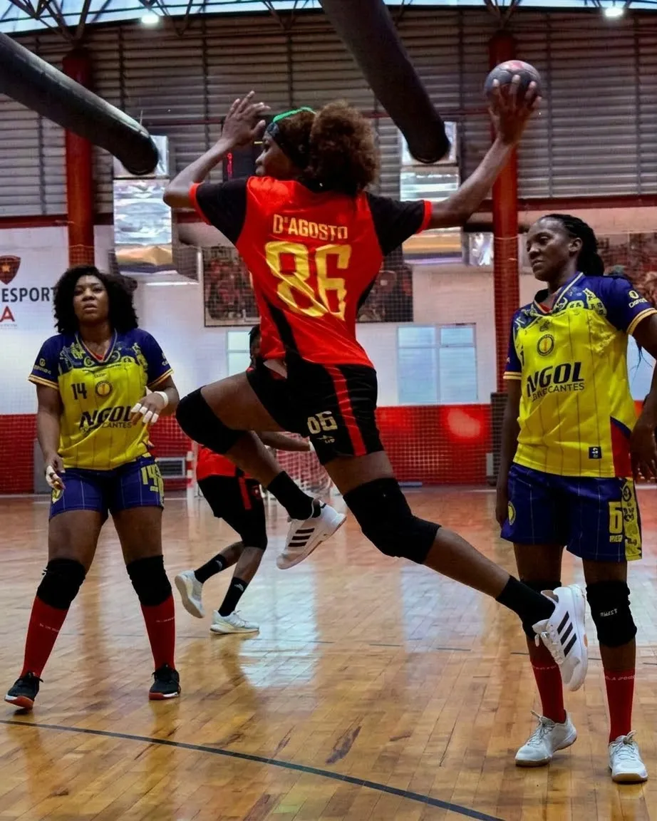 1.º de Agosto e Petro de Luanda discutem Supertaça Francisco de Almeida