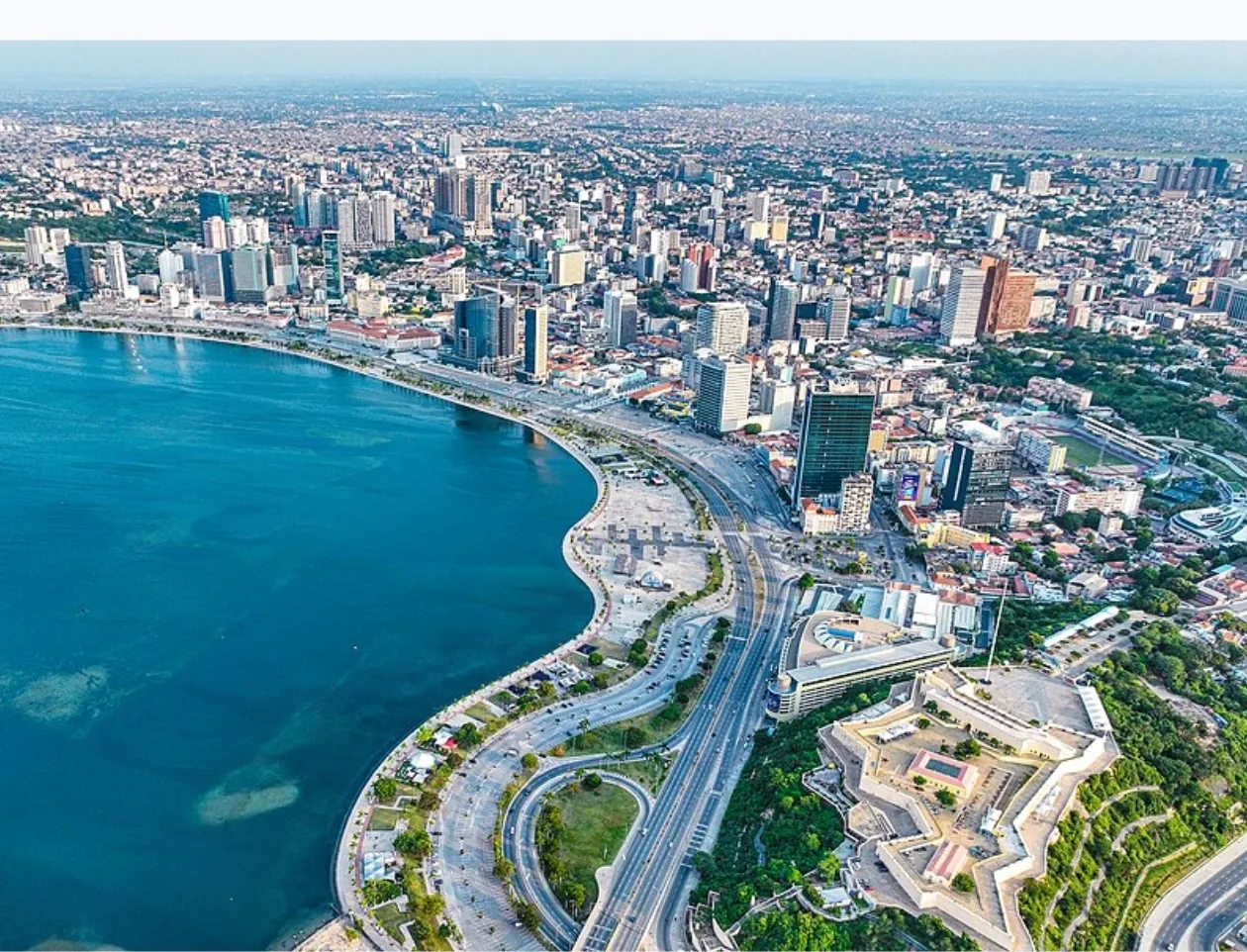 África debate reformas e financiamento ao desenvolvimento em Luanda