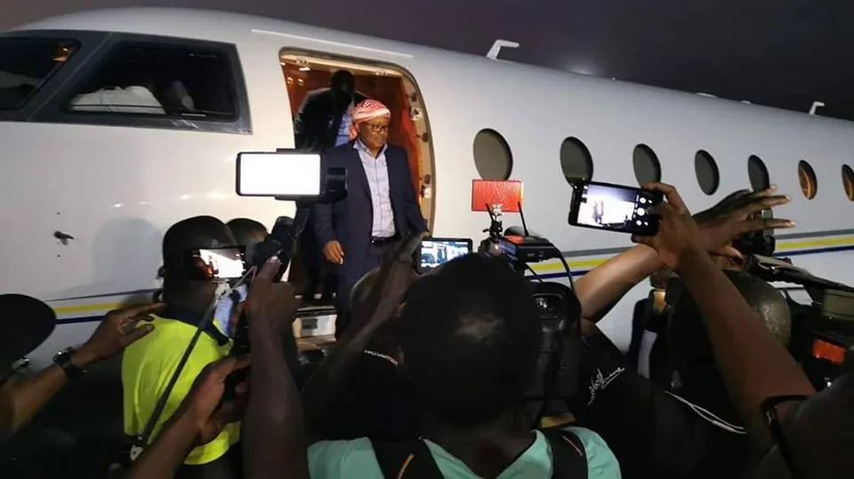 Guiné-Bissau: Exonerações no Governo de Transição visam reduzir influência de Sissoco Embaló