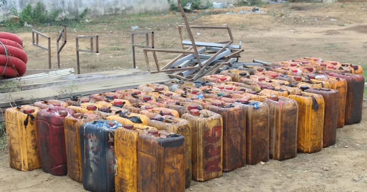 Detidos onze cidadãos por contrabando de combustíveis no Moxico Leste