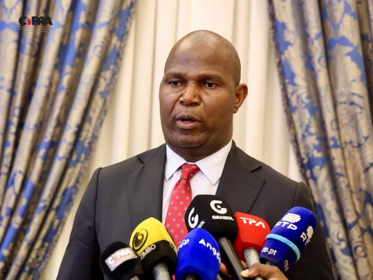 Moçambique: Presidente Daniel Chapo diz que país precisa alcançar independência económica