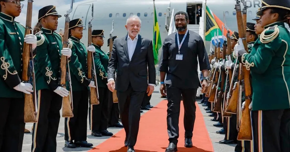 Cúpula do G20: líderes mundiais começam a aterrar na África do Sul