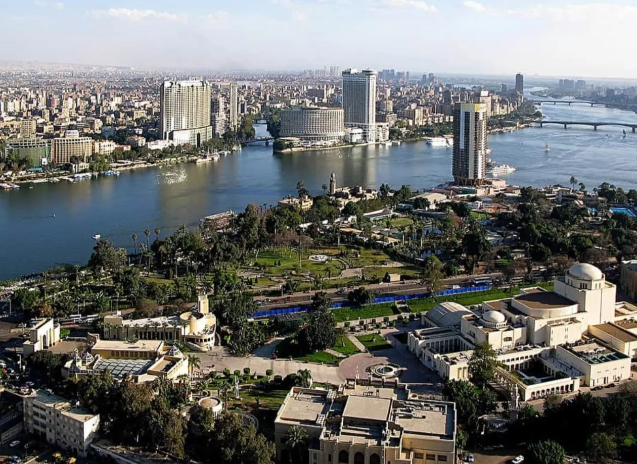 Terramoto de magnitude 5,5 sacode Cairo e coloca Egipto em alerta de emergência
