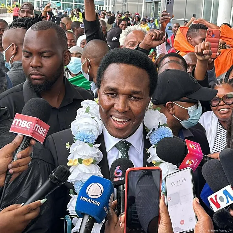 Venâncio Mondlane ouvido pela PGR em Maputo no caso do assassinato de Elvino Dias