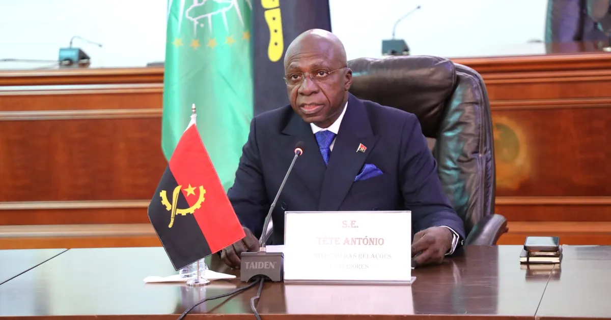 Luta contra terrorismo no Sahel exige abordagem global com medidas de segurança adequadas, diz Téte António