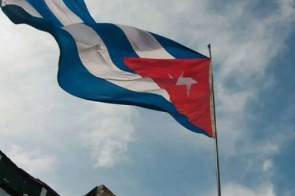 Cuba perdoa 2 mil presos em meio a negociações e pressão dos EUA