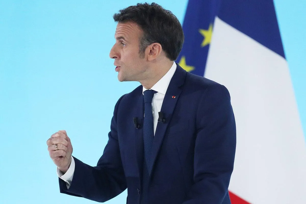 Macron insta líderes africanos a assumirem responsabilidades de governação actuais
