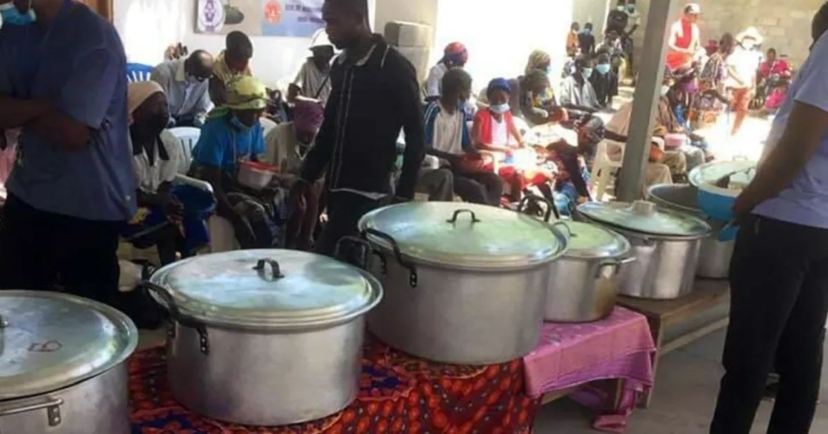 Entre a mesa, a fé e a solidariedade, luandenses celebram Natal com apelo ao amor e à coesão social