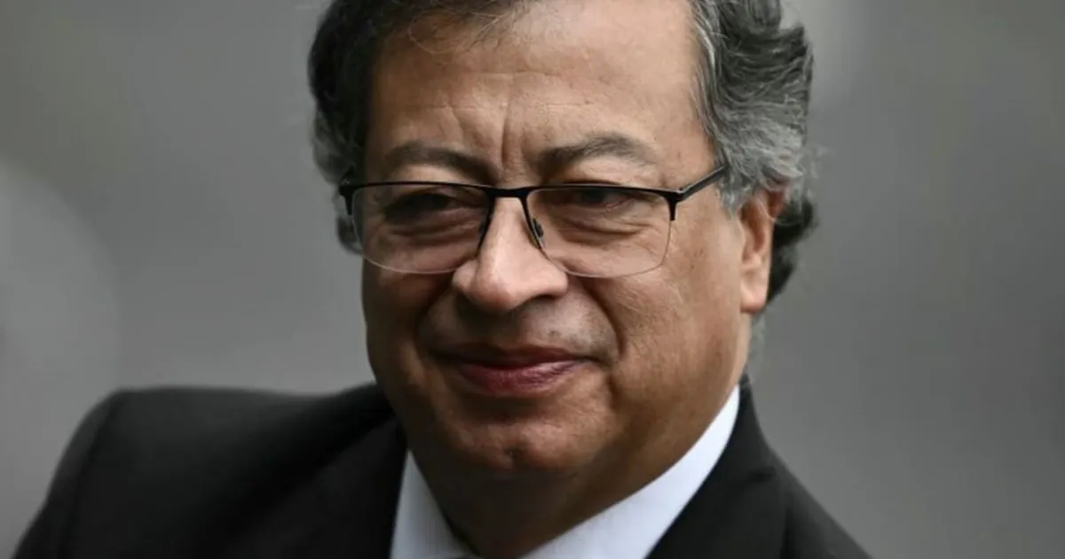 Presidente da Colômbia reage a declarações de Trump e admite possível retorno às armas em defesa da pátria