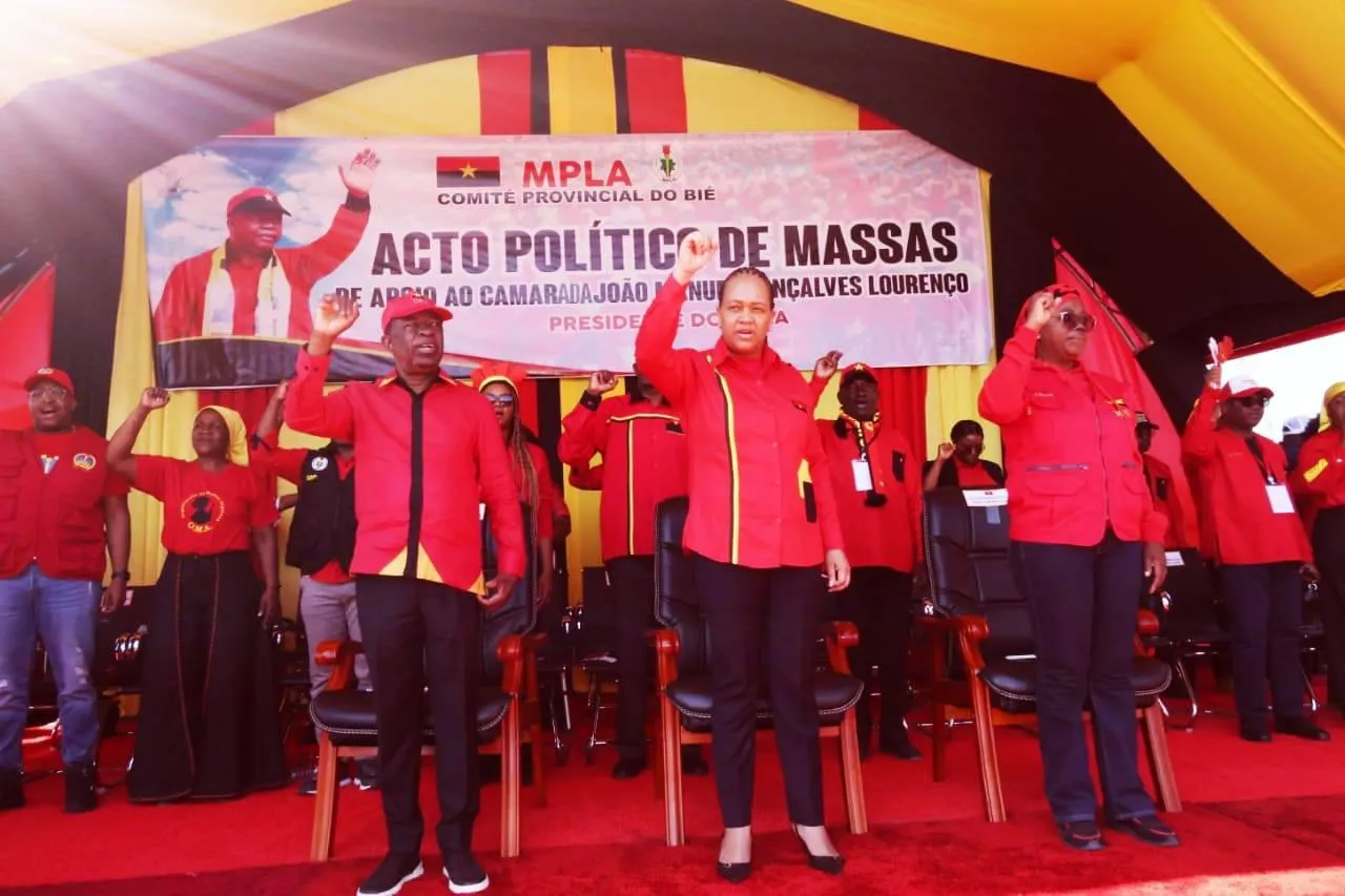 Comités Provinciais do MPLA preparam actos políticos de massas em apoio ao Congresso e à candidatura de João Lourenço