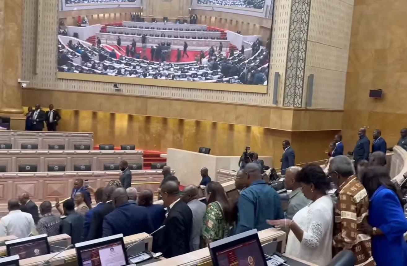 Alteração da lei do tribunal militar preocupa UNITA
