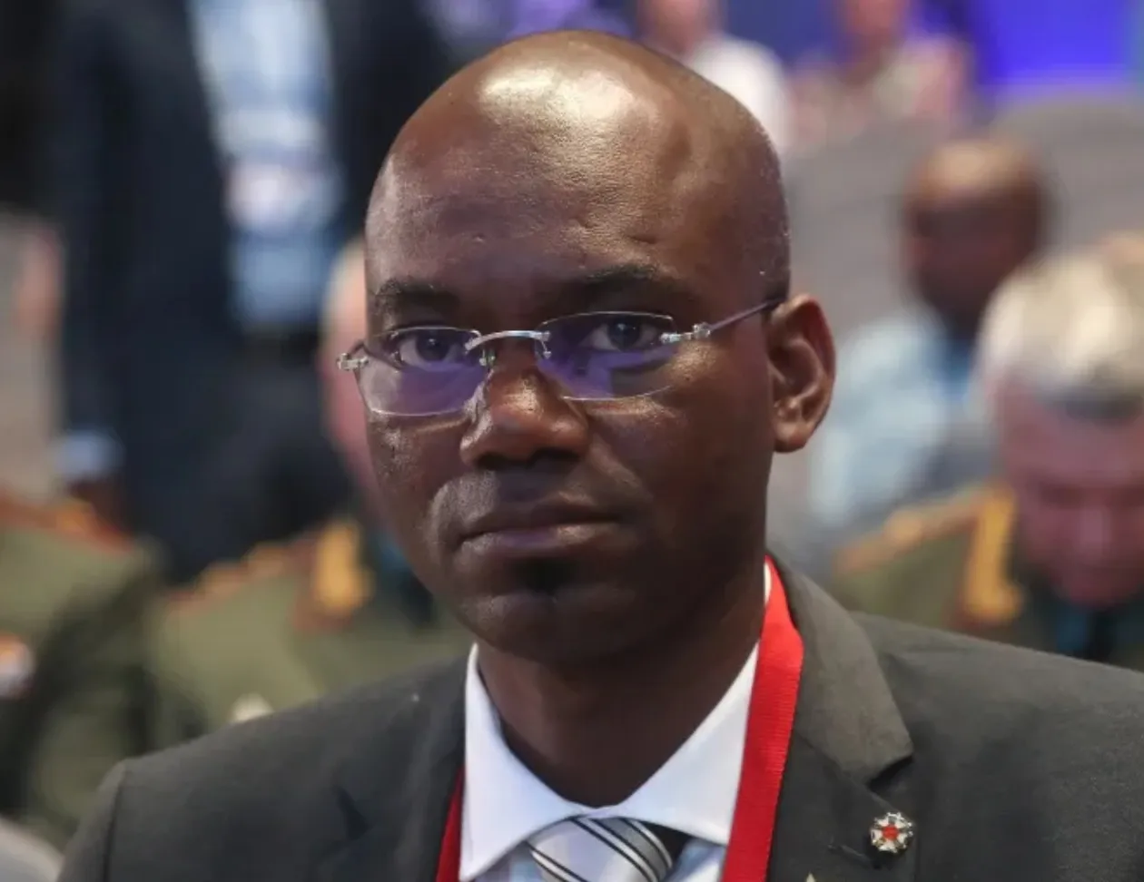 Ministro da Defesa do Mali morto em ataques coordenados no país