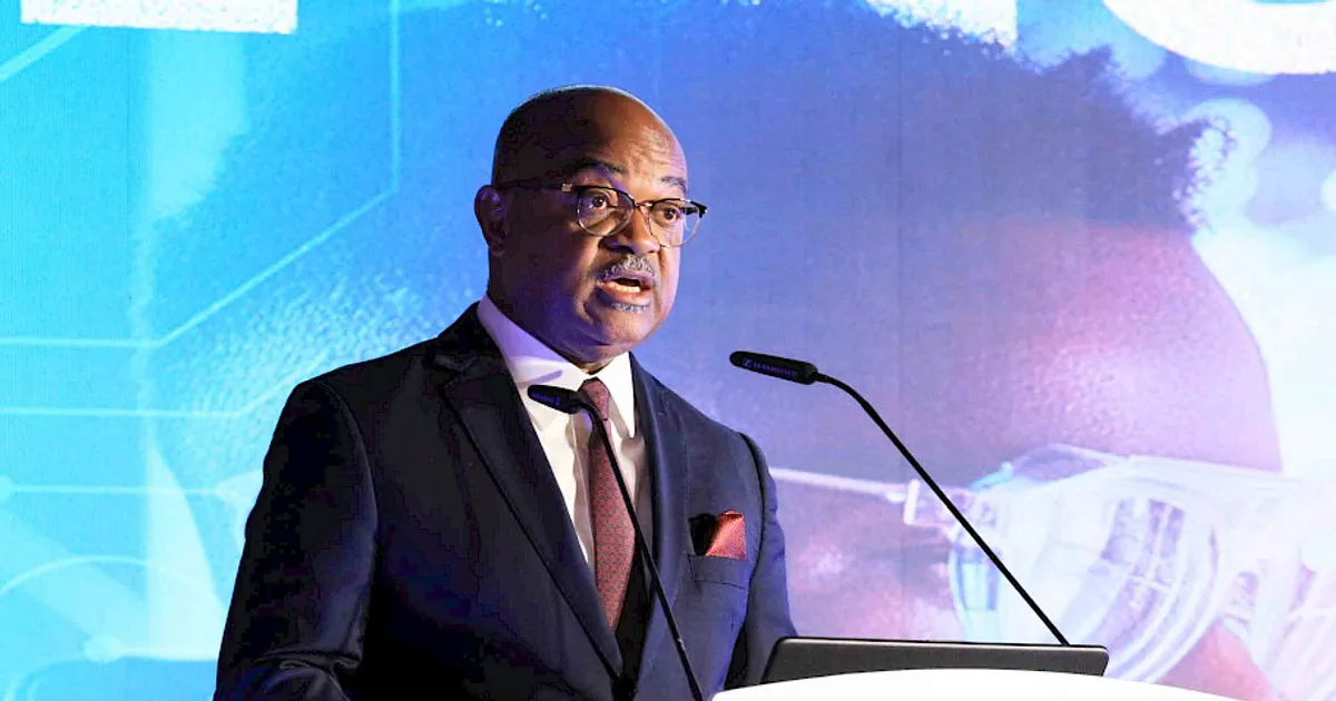 Conecta Angola Comercial leva melhorias das condições de vida dos cidadãos, afirma ministro