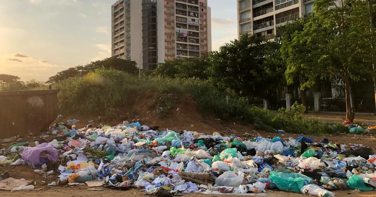 Acumulado de lixo preocupa moradores da Centralidade Vida Pacífica