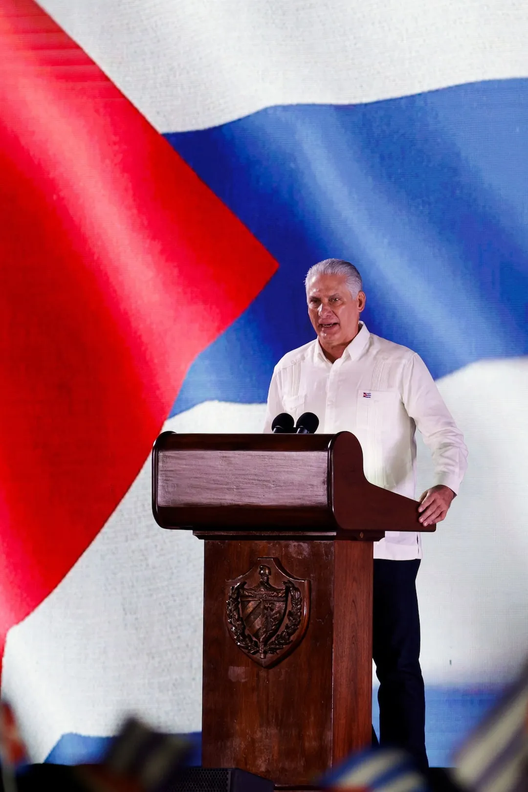 Presidente de Cuba acusa Estados Unidos de “genocídio político” devido a embargo