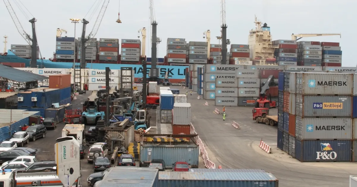 SIC trava exportação de 100 contentores de quartzo com destino à China