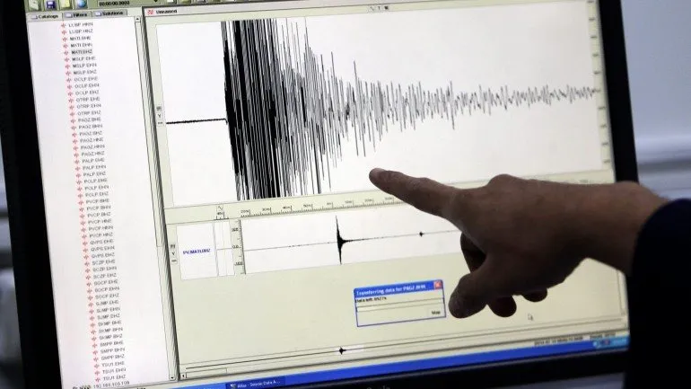 Sismo devastador nas Filipinas provoca mais de 40 mortos e centenas de feridos