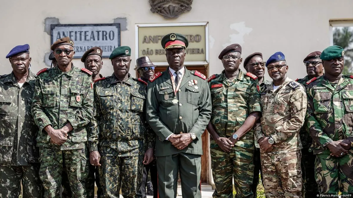 Conselho de Transição na Guiné-Bissau acusa Daniel Chapo de ingerência nos assuntos do país