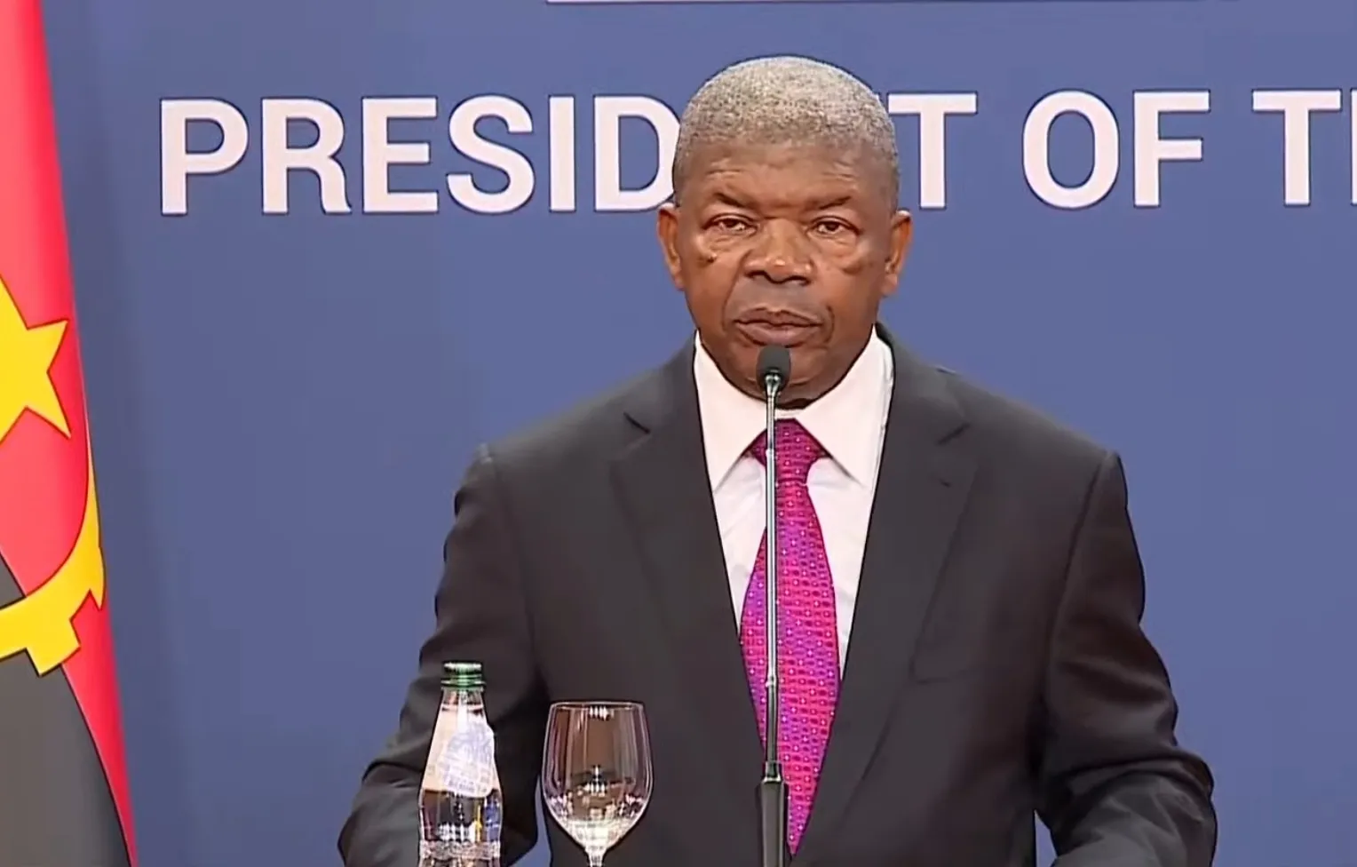 João Lourenço quer mais investimento sérvio na agricultura, turismo e ensino superior em Angola