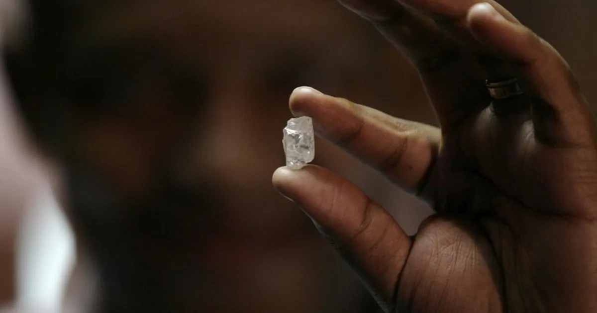 Queda de preço dos diamantes nos mercados internacionais preocupa países produtores