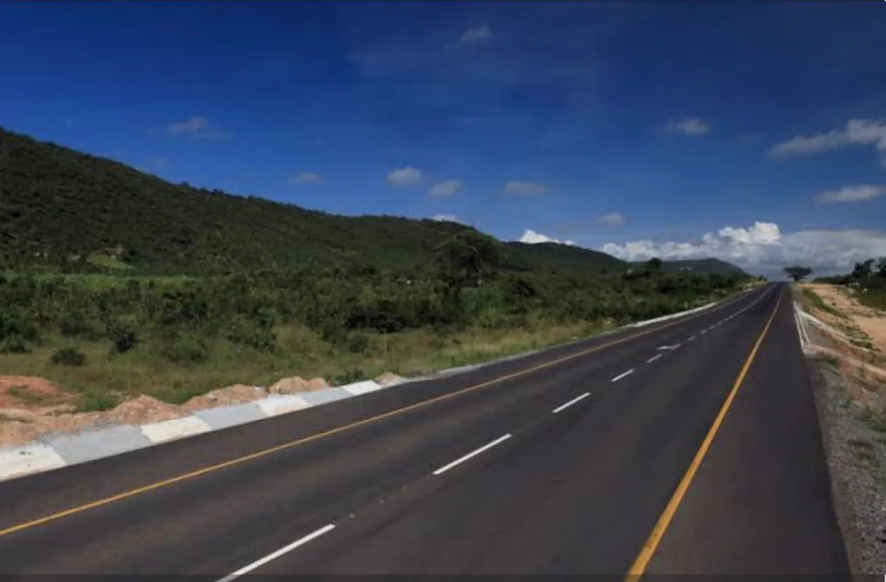 Estado angolano assume dívida de 25 milhões de euros para reabilitação rodoviária no Huambo e Huíla
